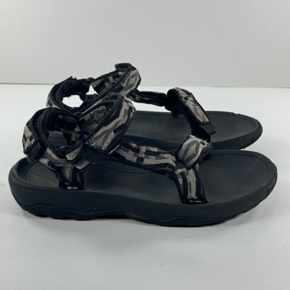 Teva Hurricane XLT2 Kids Sandals Black Grey Geometric‎ S/N 1019390Y Size 2 US